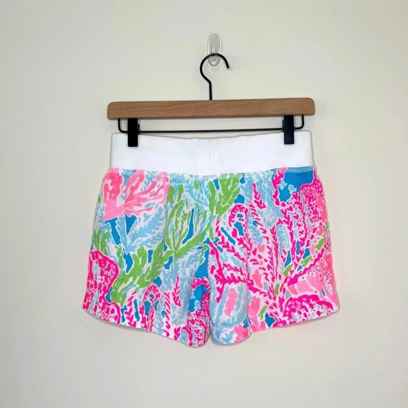 Lilly Pulitzer Linen Beach Short Let's Cha Cha original Colorway - Picture 3 of 7